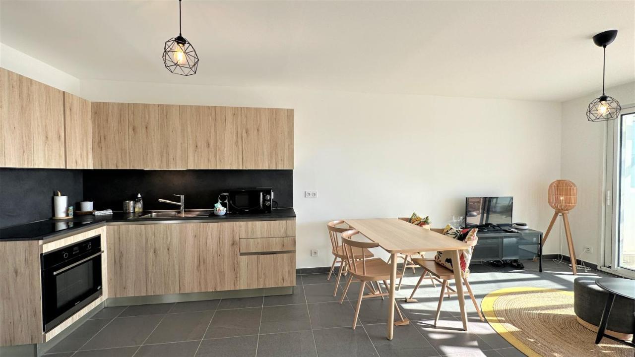 Apartament Le Rivage-T3 Vue Mer-50M De La Mer-Piscine-Parking-Wifi Hyères Zewnętrze zdjęcie
